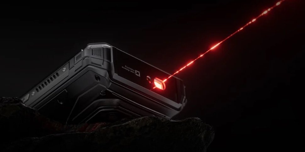 Doogee представила «неубиваемый» смартфон с лазерным дальномером и аккумулятором на 20 500 мА·ч