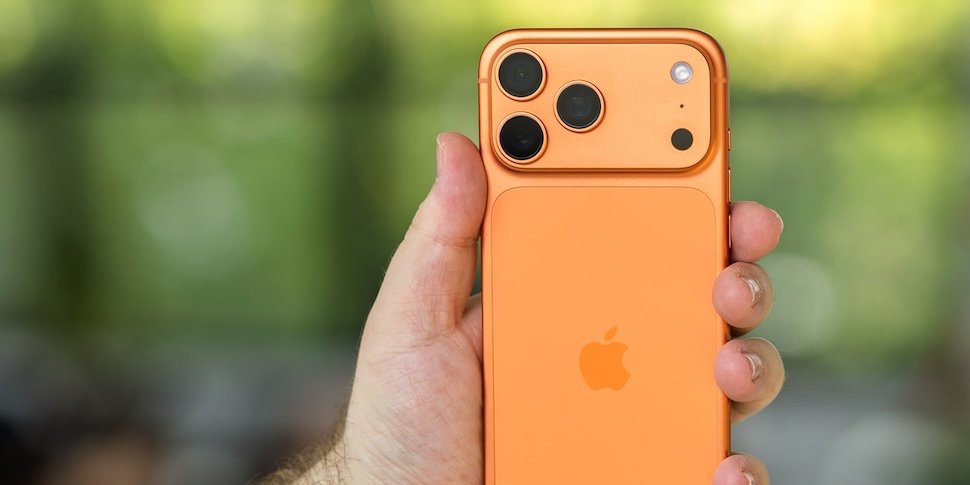 «Феноменальный поворот событий». У Apple ожидается рекордный год — благодаря спросу на iPhone 17