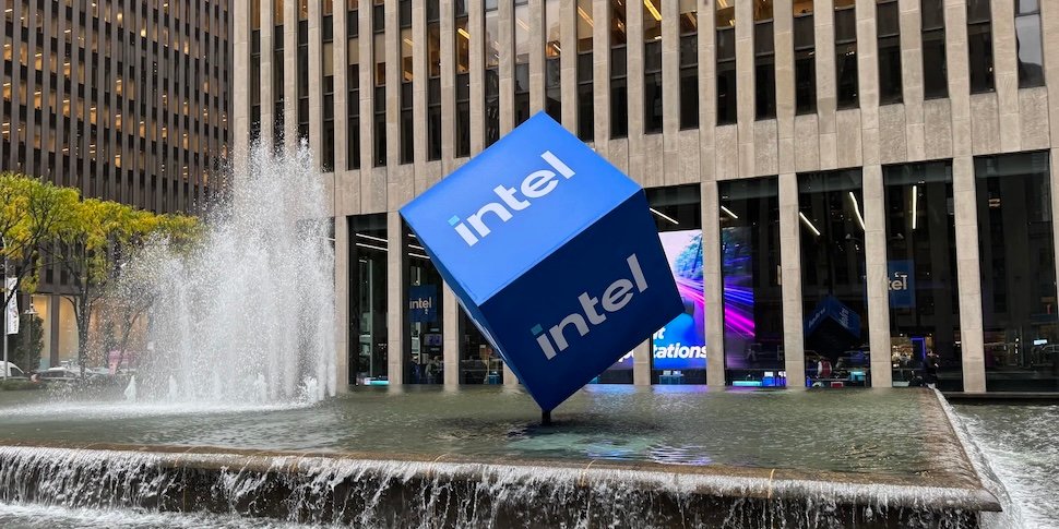 Инженер Intel уволился, перед этим прихватив 18 тысяч секретных файлов