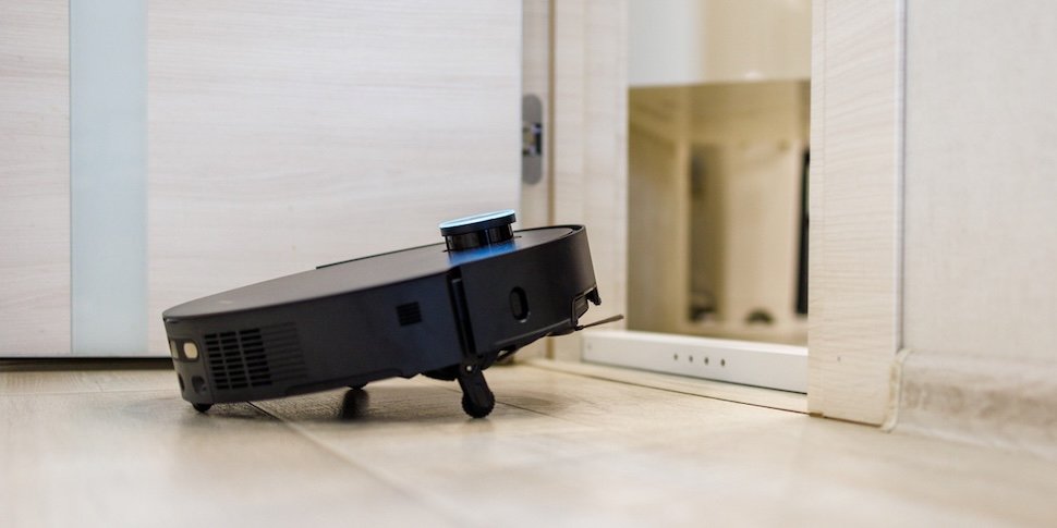 Владелец робота-пылесоса запретил ему собирать данные. Вот как отомстил производитель